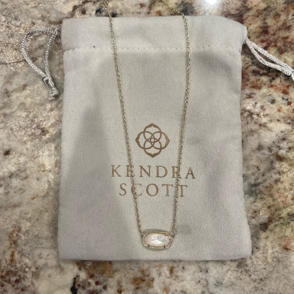 Kendra Scott Elisa Gold Necklace